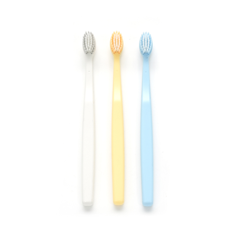 PP Handle Ultra-fine Soft PBT Bristle Adult Deep Cleaning Meet EURO Standards Toothbrush