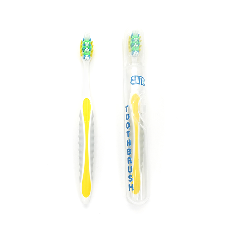 PP/TPE Handle Soft PBT+Silicone Massage Bristle 2 Color Adult Deep Cleaning Toothbrush
